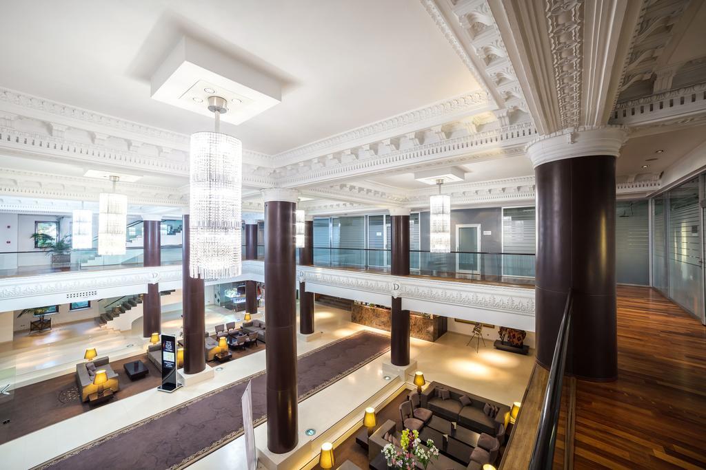 The Dostyk Hotel Алма Ата Екстериор снимка